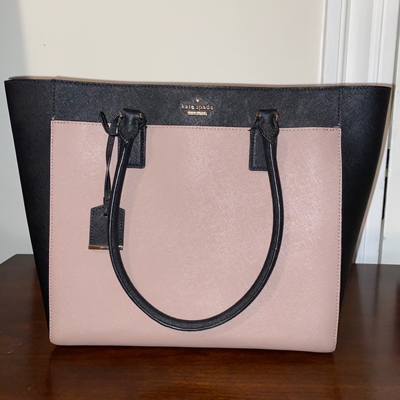 Kate Spade Purse - Picture 1 of 6